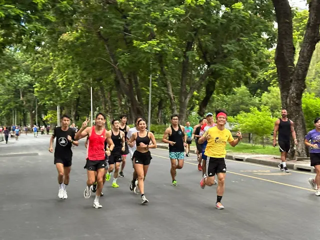 Long Run at Lumpini Park