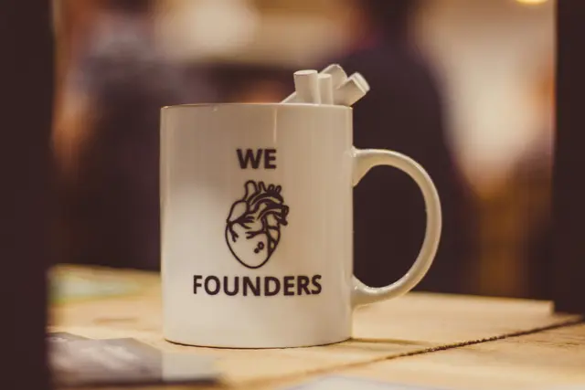 FOUNDERS' LONG WEEKEND @ HUSTLE STUDIOS!