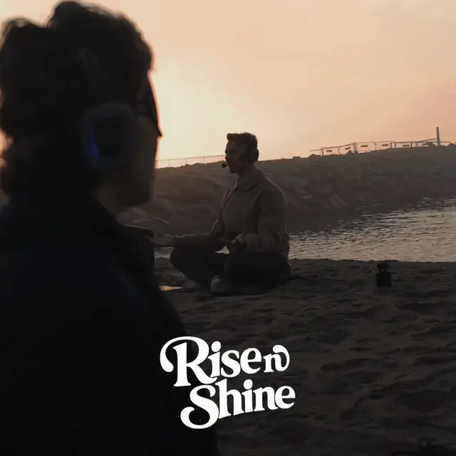 🌊 Rise & Shine: Morning Beach Breathwork & Connection