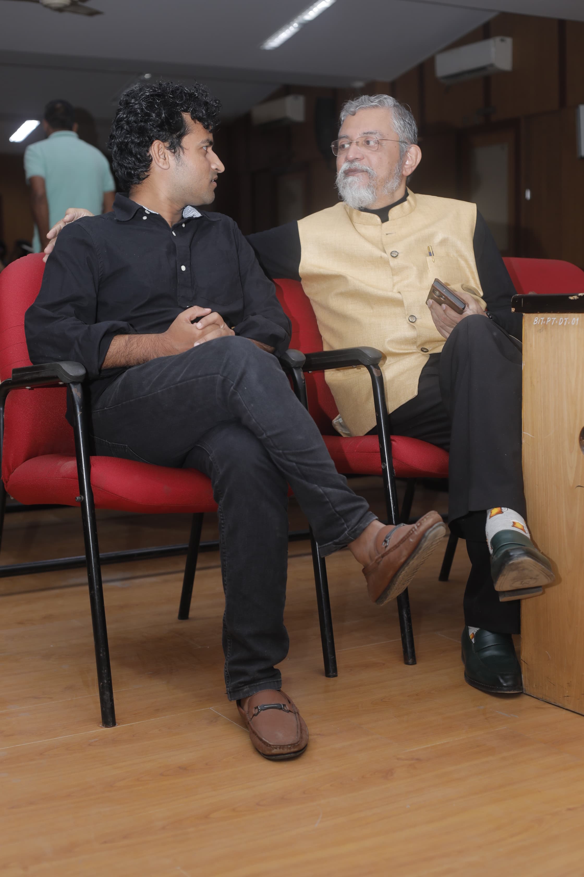 TAUQIR ALAM