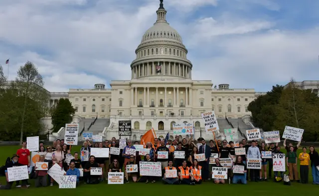 PauseAI US Demonstration Supporting International AI Treaty