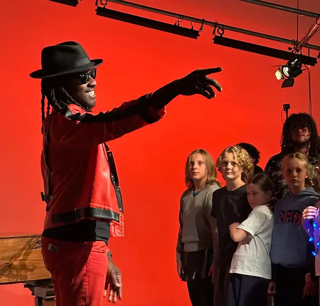 Crowdsource Choir: A Thriller Night