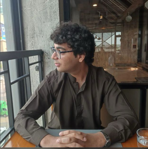 Hamza akmal