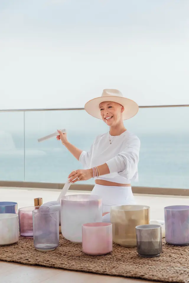 ALO Wellness Club + 1 Hotel West Hollywood: Red Light Sound Bath with Susy Markoe Schieffelin